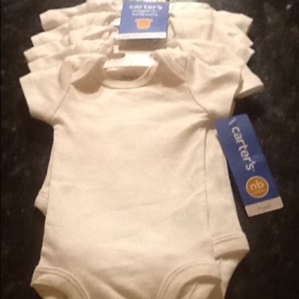 NWT 5pk Carter's white new born onesie